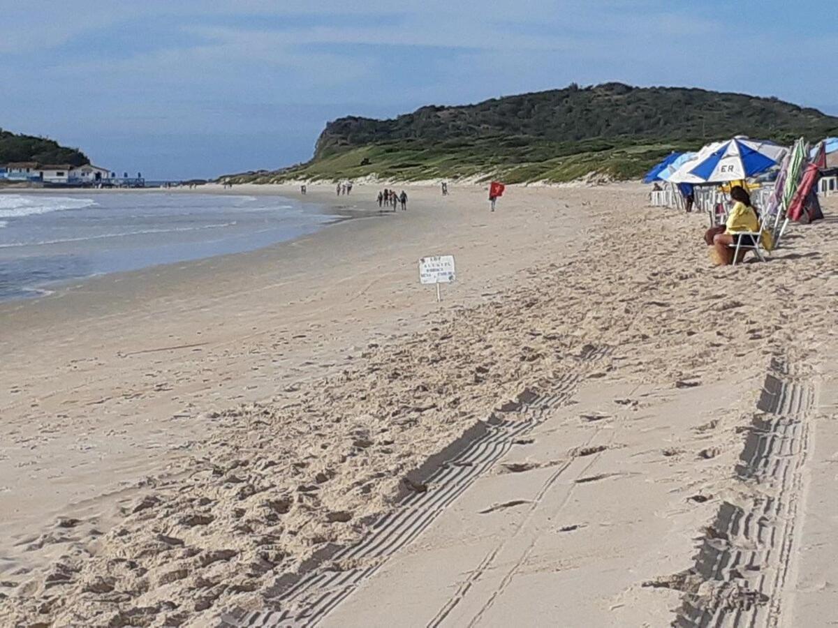 Praia das Conchas com sauna e piscina Cabo Frio Exterior foto