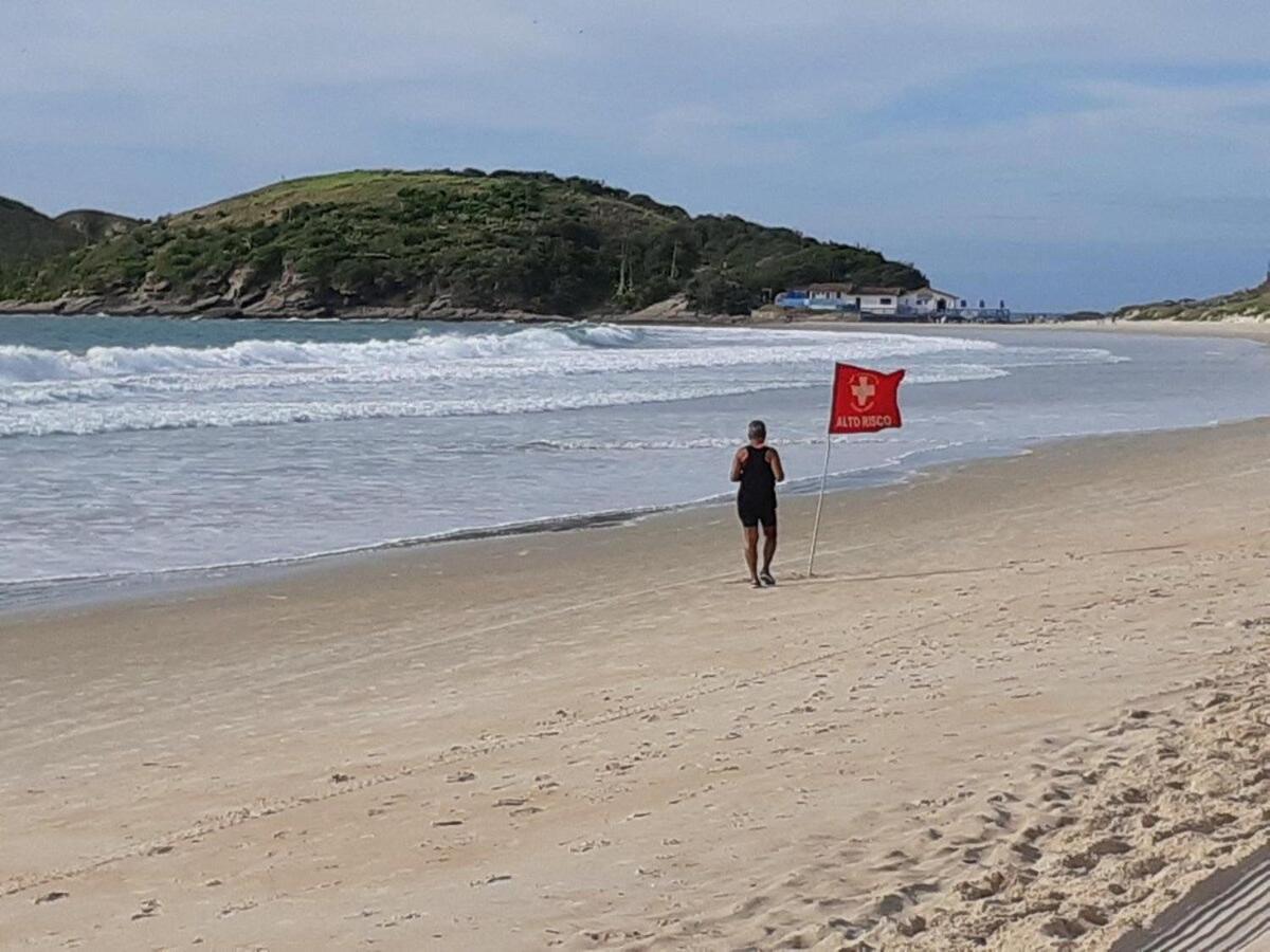 Praia das Conchas com sauna e piscina Cabo Frio Exterior foto