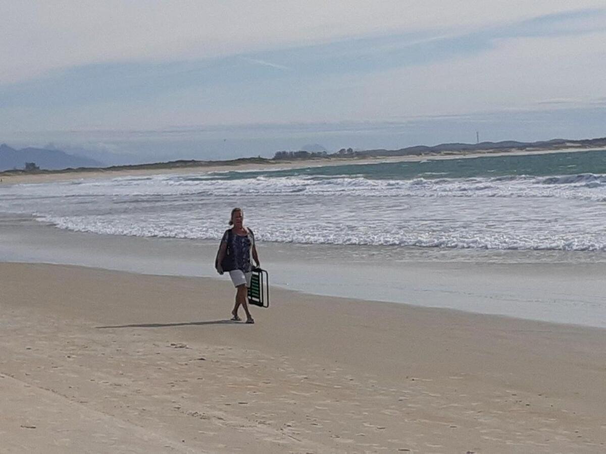Praia das Conchas com sauna e piscina Cabo Frio Exterior foto